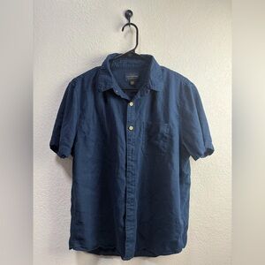 Lucky Brand Men’s Navy Short Sleeve button down shirt Size M